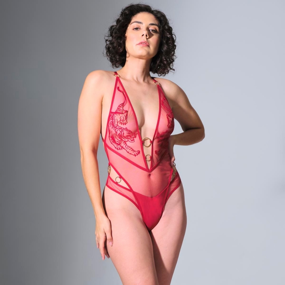 Tigris Bodysuit (Black)
